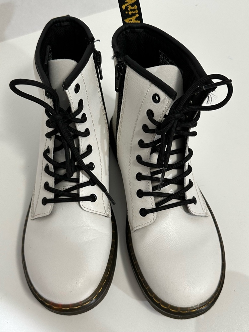 Dr. Martens Zavala J White Leather Lace-Up Boots - US Women’s 6 / Kids 5 - Picture 8 of 8